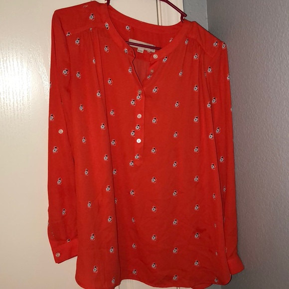 LOFT Tops - Cute loft long sleeve shirt